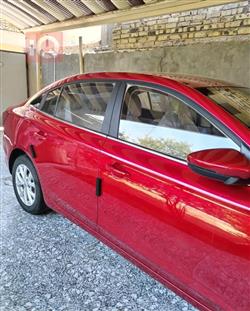 MG 5